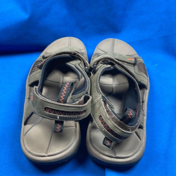 LL Bean men’s 14 medium sandals new - Picture 2 of 5